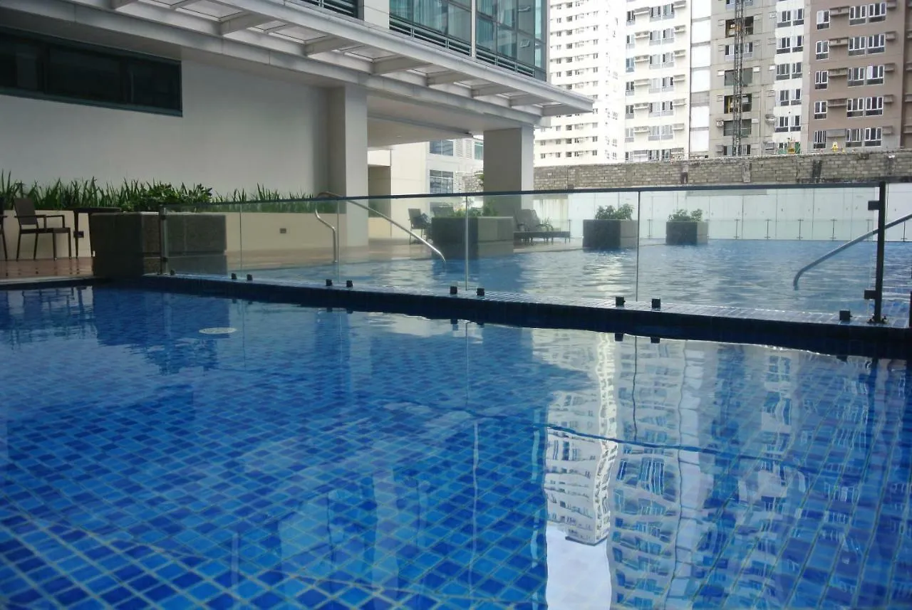 One Uptown Residences Manila Apartment