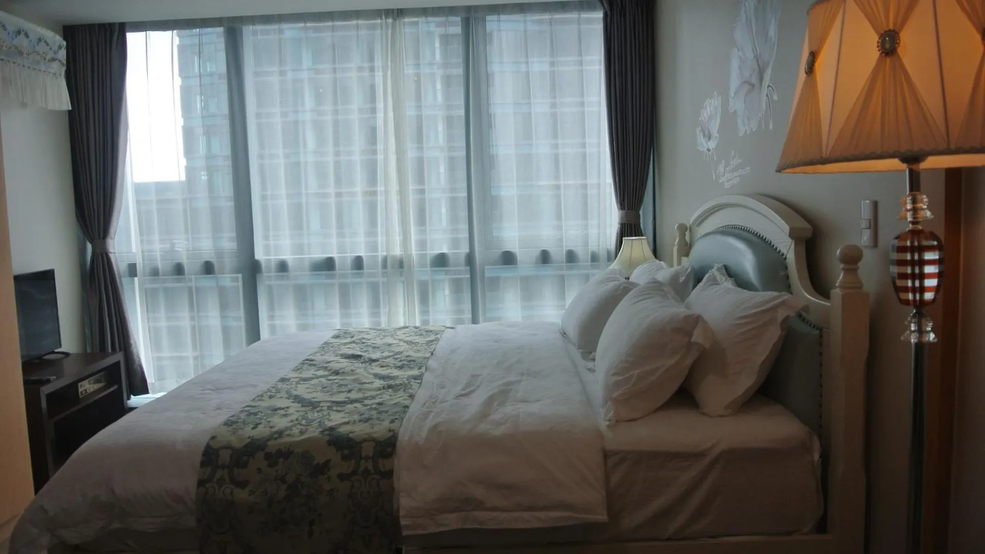 One Uptown Residences マニラ市 フィリピン