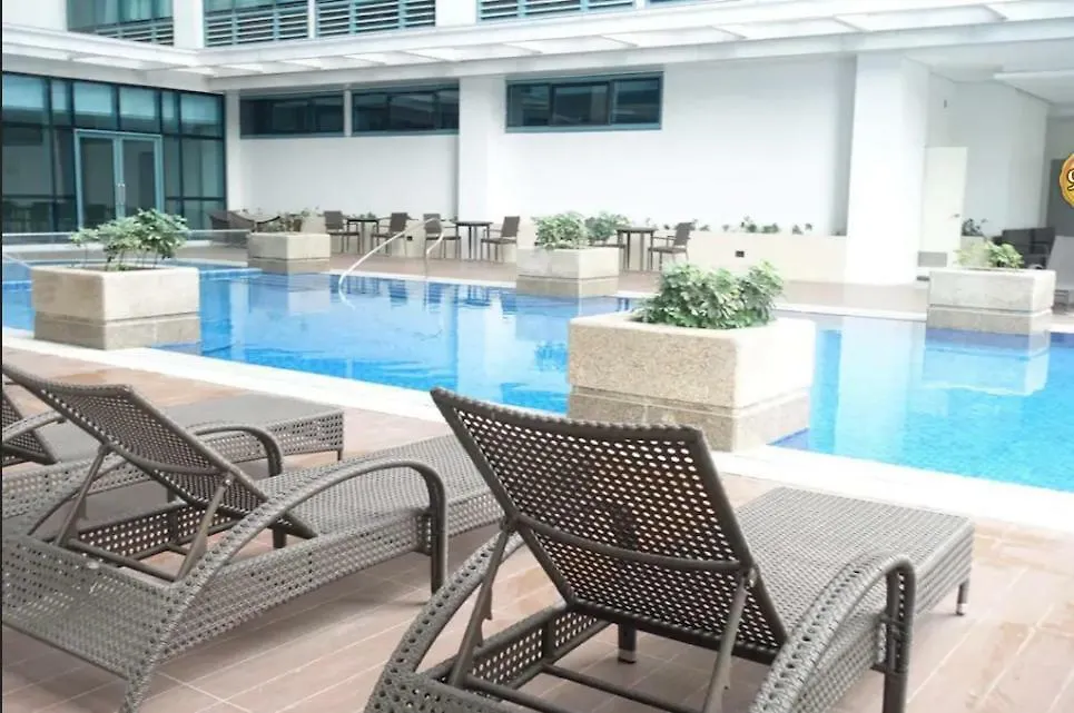 One Uptown Residences マニラ市