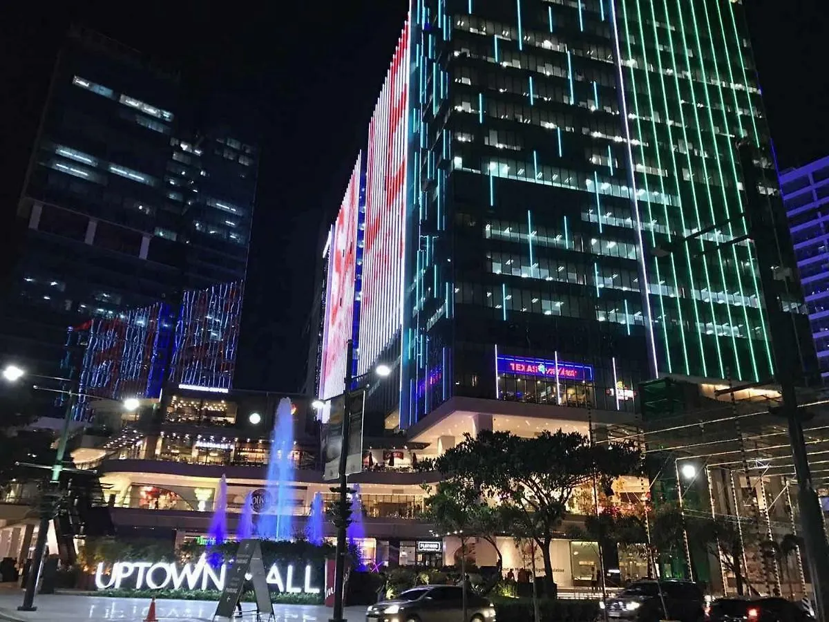 One Uptown Residences マニラ市 アパート