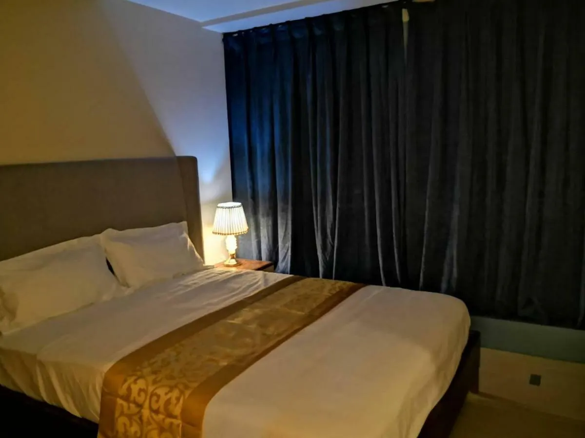 One Uptown Residences マニラ市