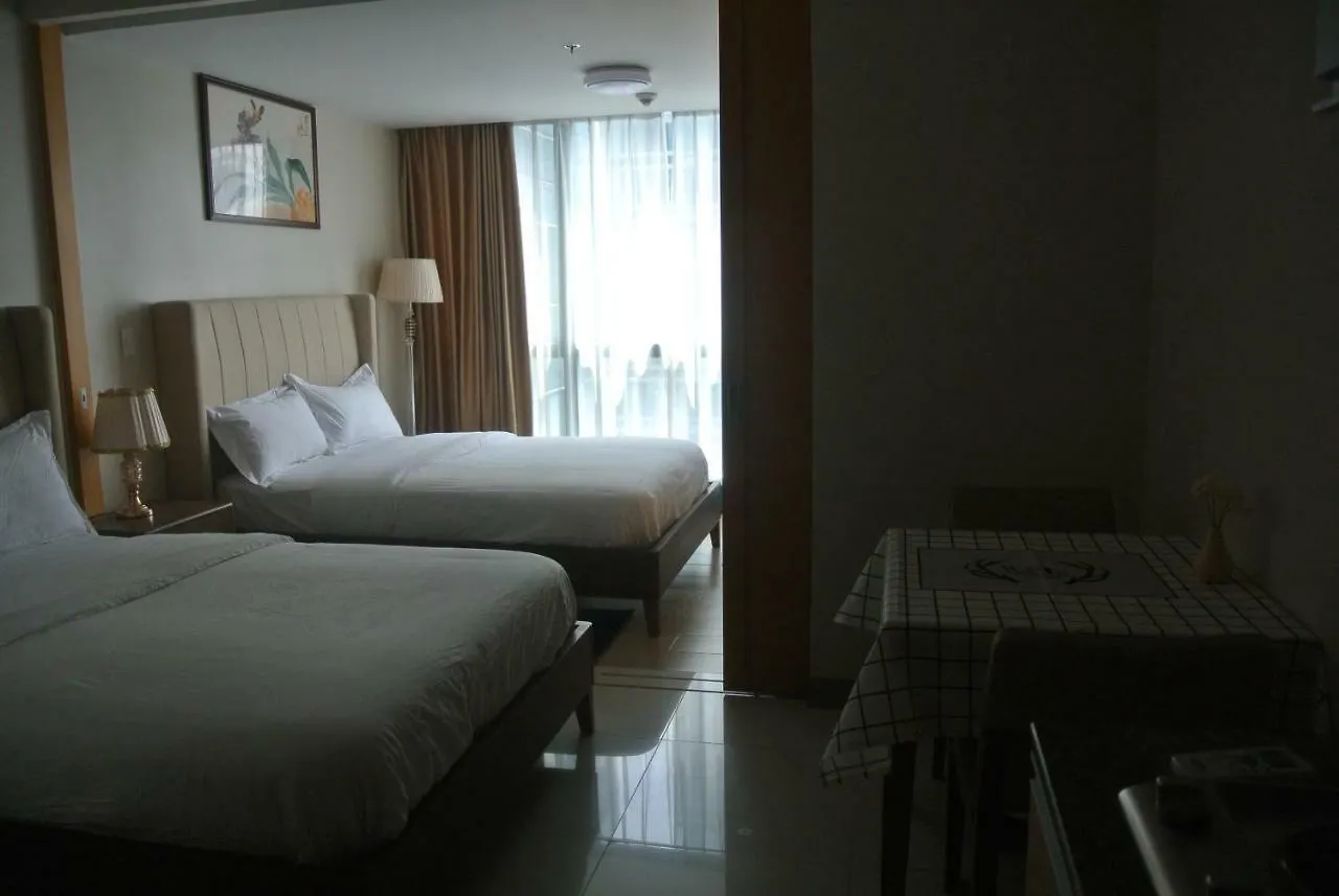 One Uptown Residences マニラ市 0*,  フィリピン
