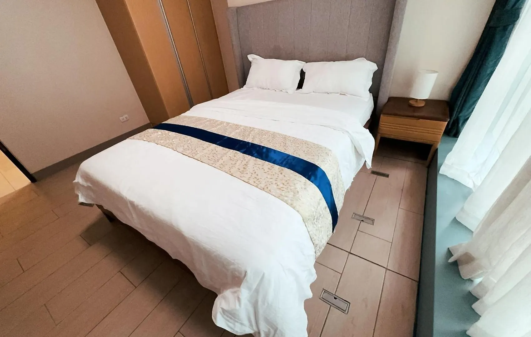 One Uptown Residences Manila