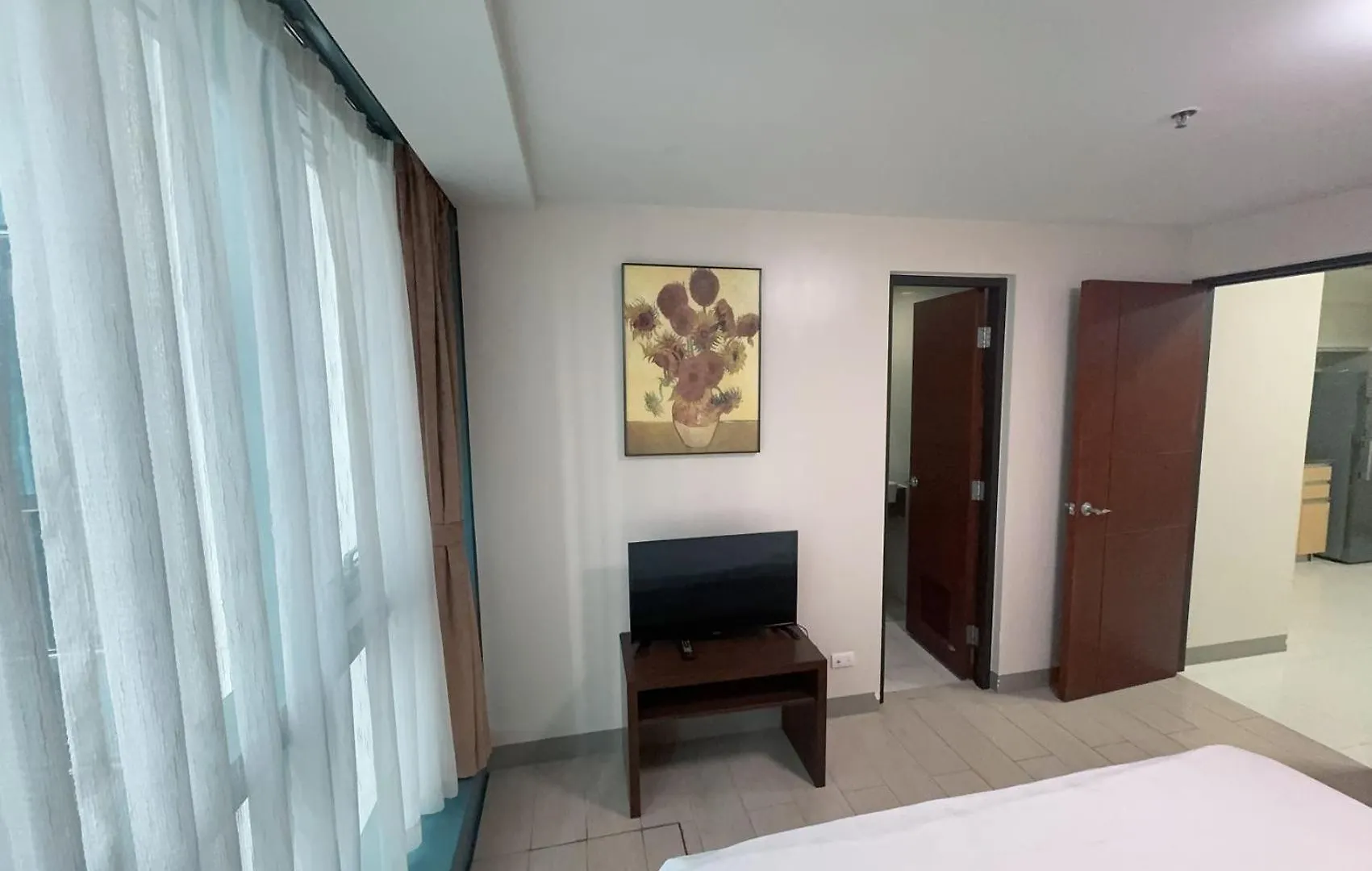 Apartment One Uptown Residences Manila Philippines
